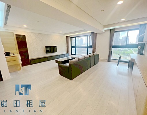 【精銳市政廳】漂亮裝潢大三房大空間~雙平車~七期/台灣/市政 - Image 2