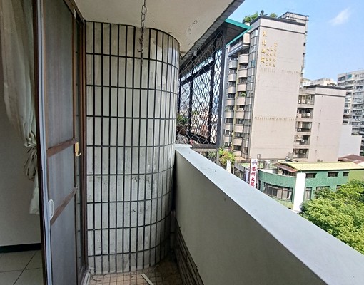 友善房源社宅包租代管長春路電梯套房~捷運站3分管理員垃圾代收 - Image 7