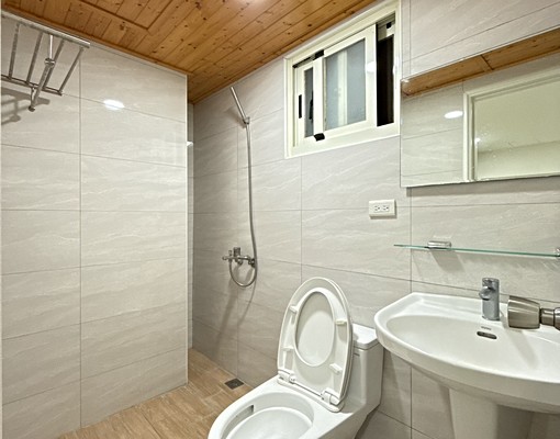 台灣大道四段靜巷透套含水網路光纖500M電5.5元!!! - Image 2