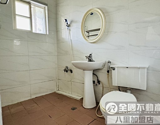 龍形公寓三樓_全國不動產_張先生 - Image 11