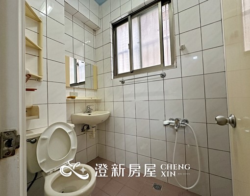 獨立套房｜金山十二街可貓獨洗曬大套房 - Image 9