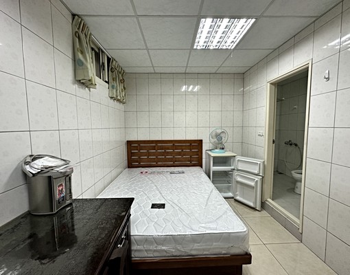 教育大學圍牆旁溫馨套房(租補) - Image 4