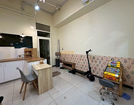 兆基🏡台北港黃金店面店面住家合而為一 - Image 1