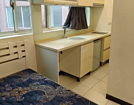 徐匯捷運雅致大套房家具,家電齊全 - Image 3