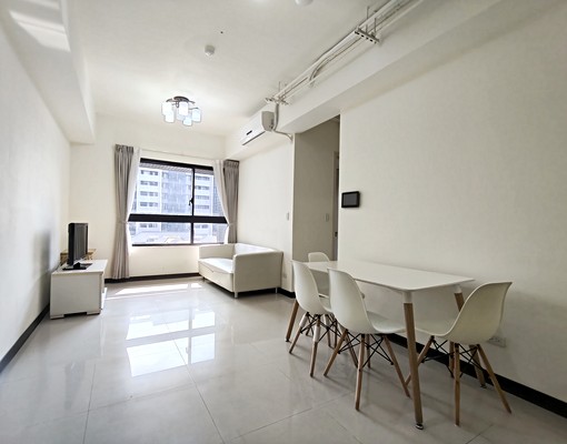 阿華~青埔高鐵A18聯上世界優質2房車含管 - Image 1