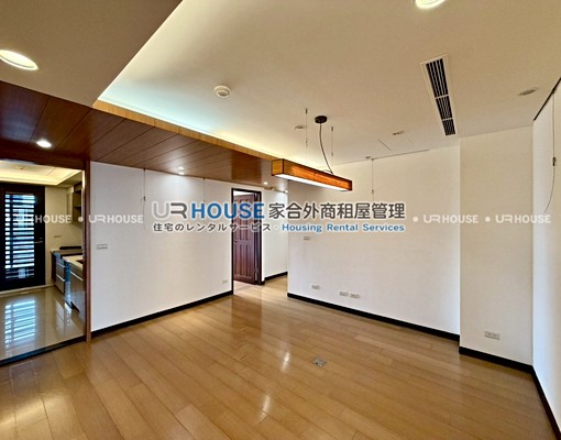 ⭐東區.大巨蛋.小巨蛋.國館⭐景觀4房平車屋況優⭐歡迎配案⭐ - Image 4