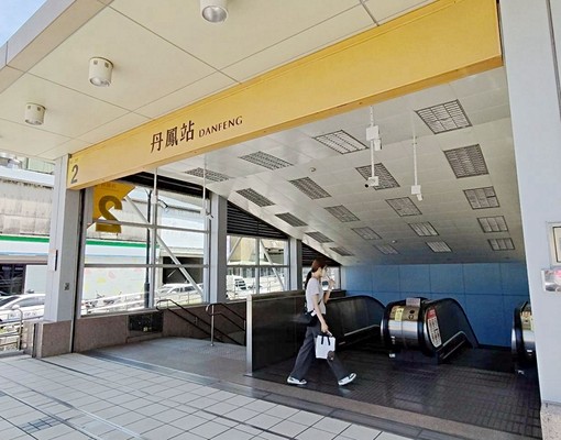近捷運*新整理*變頻冷氣*電梯住家 - Image 1