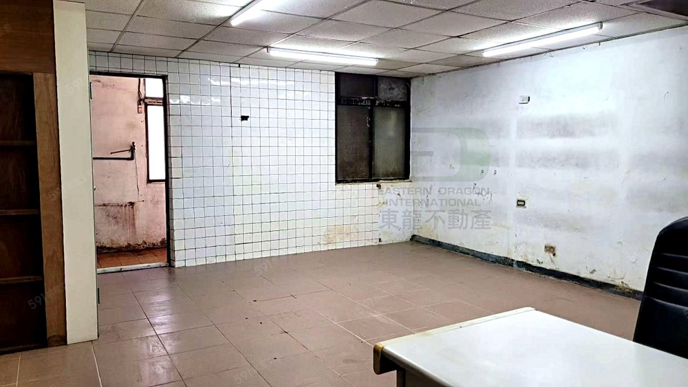 南港路二段86巷1樓-0917563051