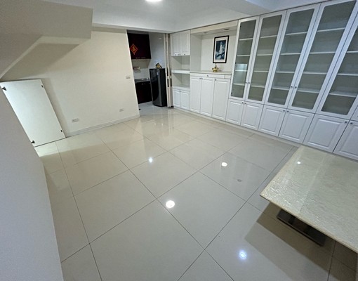 藝文特區步行五分鐘/住辦兼用可養貓/廚房/機車位/租金兩萬五 - 591租屋網 - Image 5