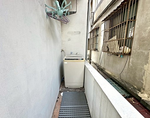 近南京三民｜裝潢新.可開伙.格局方正.獨洗曬.可寵.採光通風 - Image 8