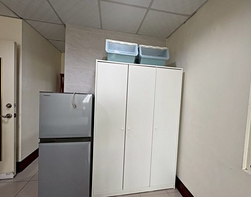 士林/可報稅租補/免爬高/採光通風家具齊全空間大/生活機能佳 - Image 6