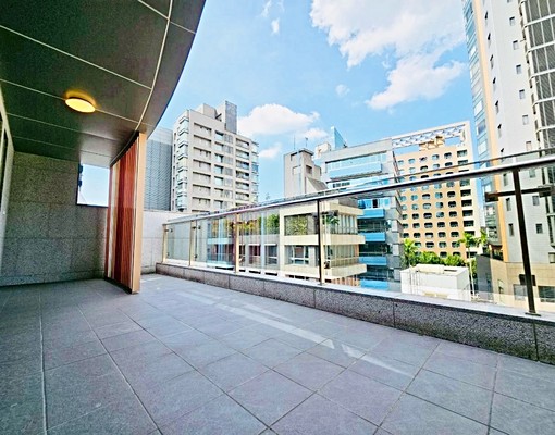 捷運東門★奢華帝苑★報稅入籍★可寵★露台戶★警衛★採光佳 - Image 15