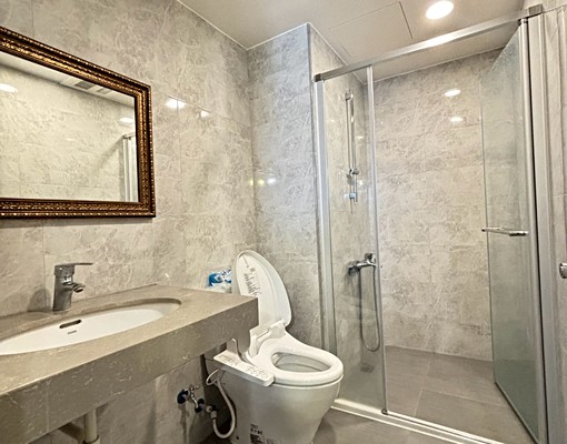 登陽城之華2房平車(可租補) - Image 9