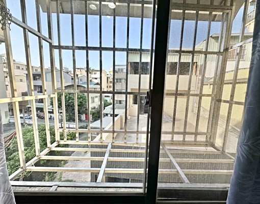 獨洗曬室內機車位❤電梯❤台體一中❤便宜小資❤ - Image 8