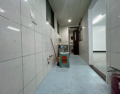 🍎翠華街靈活運用空間公寓一樓🍎方便停車 - Image 9