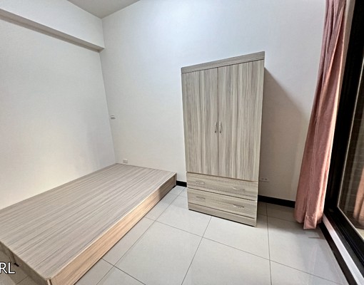 近捷運✨每間對外窗✨租補戶籍✨含管理含機車位✨公園✨免仲介費 - Image 3