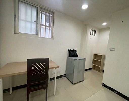 近大坪林｜採光通風佳.優質套房.家具齊全.包水網路 - Image 7