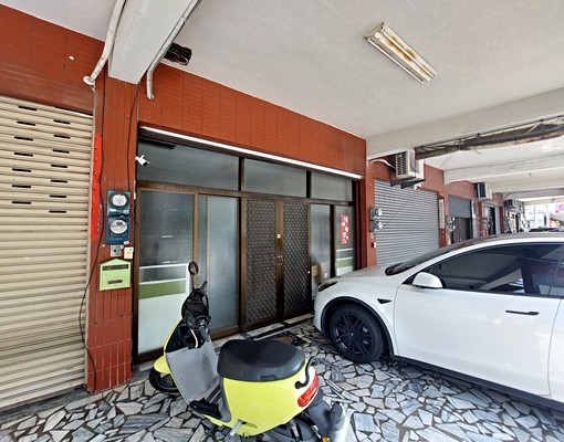 正民權路黃金店面出租(一樓) - Image 1