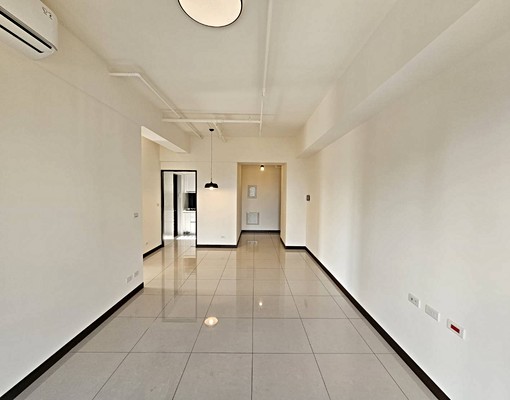 高鐵康乃薾合康學院超強採光視野三房平車 - Image 1