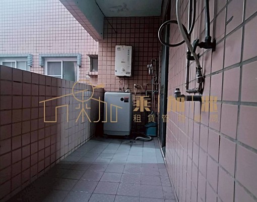 💥乘加兆小茵💥安平區一看就會喜歡的房子有廚房寵物友善 - Image 2