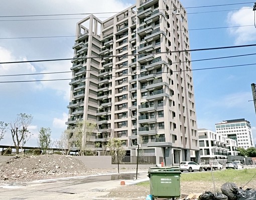 向山學｜景觀三房平車美樓｜出租 - Image 1