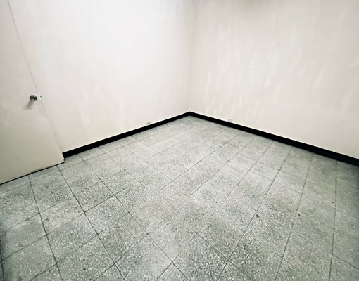 捷運南港🌻兩房租案🌻可開伙🌻機能佳 - Image 6