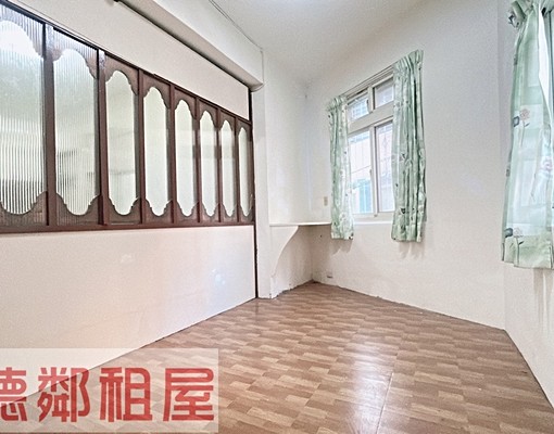 P2557近環球府中🍎邊間美三房🍎一層一戶 - Image 4