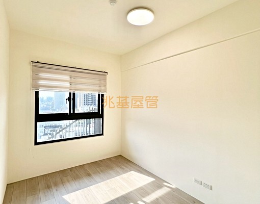 兆基社會住宅🏡74號快速道路旁💖三房平車台水電🉑三租補 - Image 4