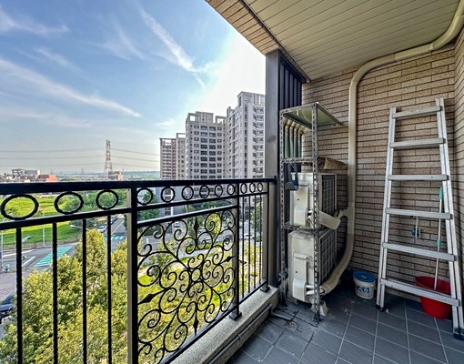 烏日高鐵-四年屋微笑世界面公園三房平車 - Image 3