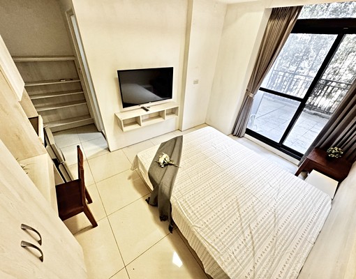 西區教育大學💕整棟超級新✨可租補✨大露台✨汽車位可租 - Image 2