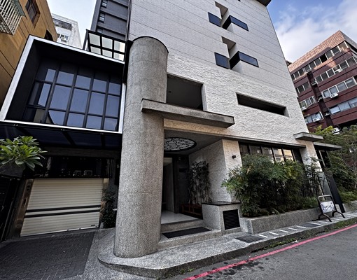 西區教育大學💕整棟超級新✨可租補✨大露台✨汽車位可租 - Image 15