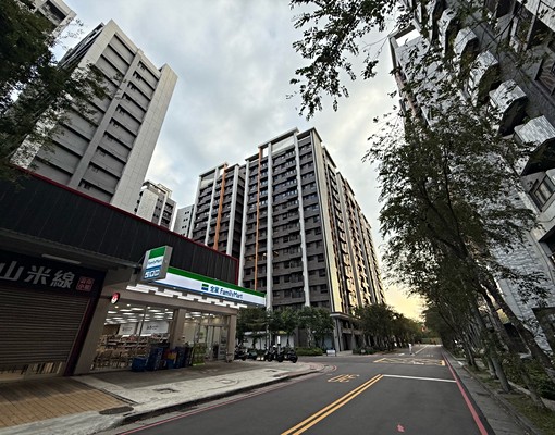 A7兩房/兩衛/前後大陽台.獨立廚房➕車位.可租補. - 591租屋網 - Image 2