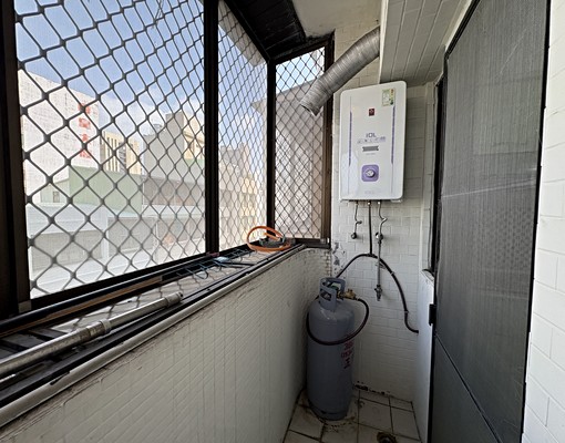 社宅🏠忠孝一電梯2房近高雄車站長明商圈📞愛窩 - Image 12
