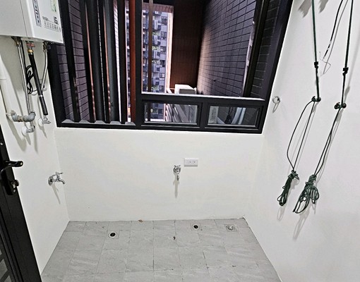 亞昕一見正2+1房平車 - Image 12