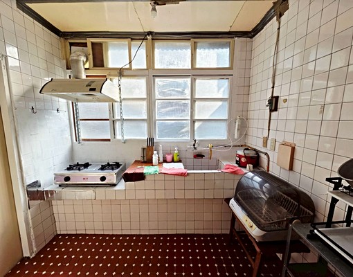 可租補🏠不用仲介費⭐走4分鐘到捷運全配大三房美寓-五泰小凱 - Image 7