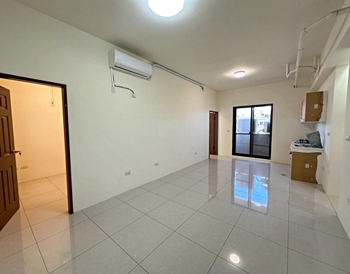 草漯全新超便宜三房~貓咪可議~ - Image 2