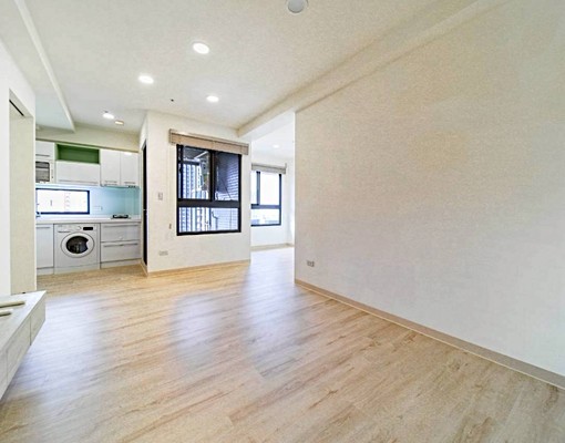 ✓漢神採光兩房出租✓免仲✓含車管 - Image 2