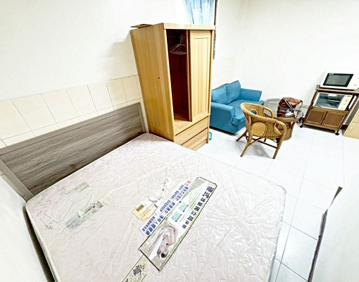 捷運公館◆低樓層套房◆採光屋況佳★獨洗 - Image 1