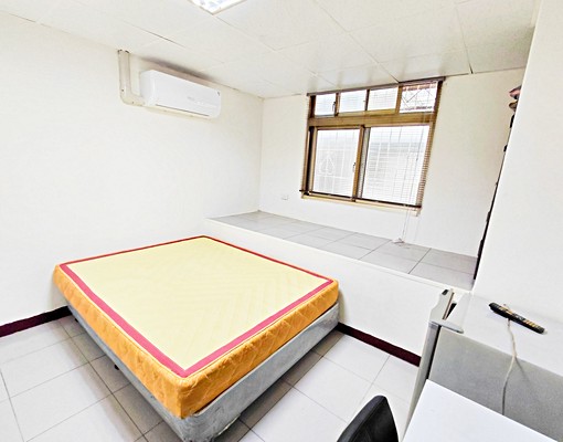 雨農國小【超值租案】免爬梯★採光優★一層４戶 - Image 1