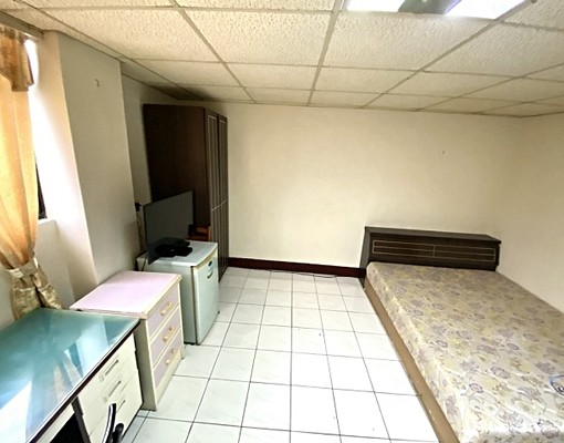 @免仲介費@近中原大學.電梯網路新套房.傢俱齊全 - Image 3