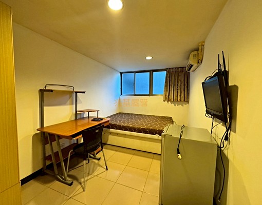 兆基🏡林森商圈德惠街、簡單電梯套房 - Image 3