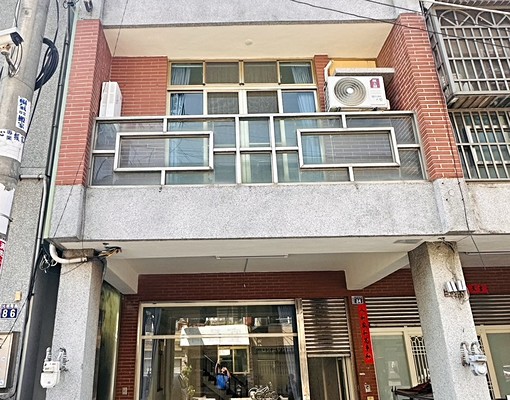 社宅/光明南路/四房三衛/整棟透天出租/免仲介費/可租屋補助 - Image 1