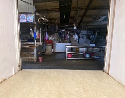 逢甲西屯國小菜市場口/臨路透天前後雙店面1~4樓五房/可餐飲 - Image 5