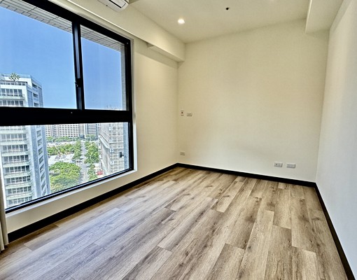 青埔A18~高鐵核心W站前全新景觀大三房車 - Image 4