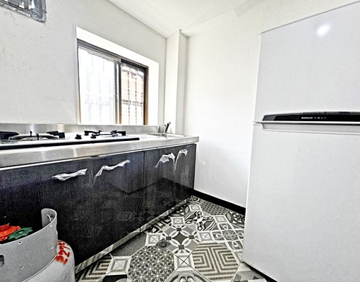 免佣)近捷運亞東醫院【秒殺1房1廳】可養寵★有廚房★附傢俱 - Image 3