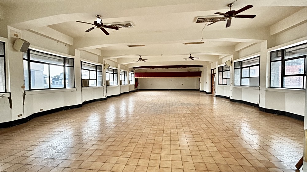 3樓整層100瓶開放式平面