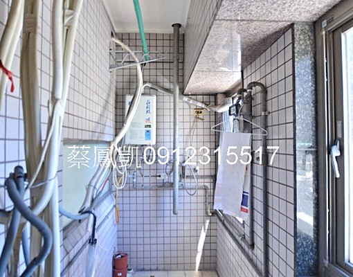 南港三鐵車站/全聯旗艦店/超值3房含車含管理費/冷氣會補上 - Image 14