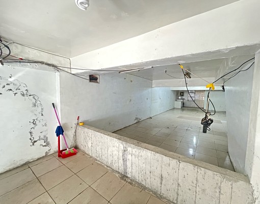 近三和國中捷運站1F-適倉庫、小型加工廠 - Image 5