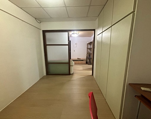 捷運中山國小晴光商圈2+1房附傢俱 - Image 5