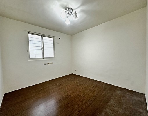 近捷運中和站/乾淨溫馨美三房/看屋請傳簡訊 - Image 6